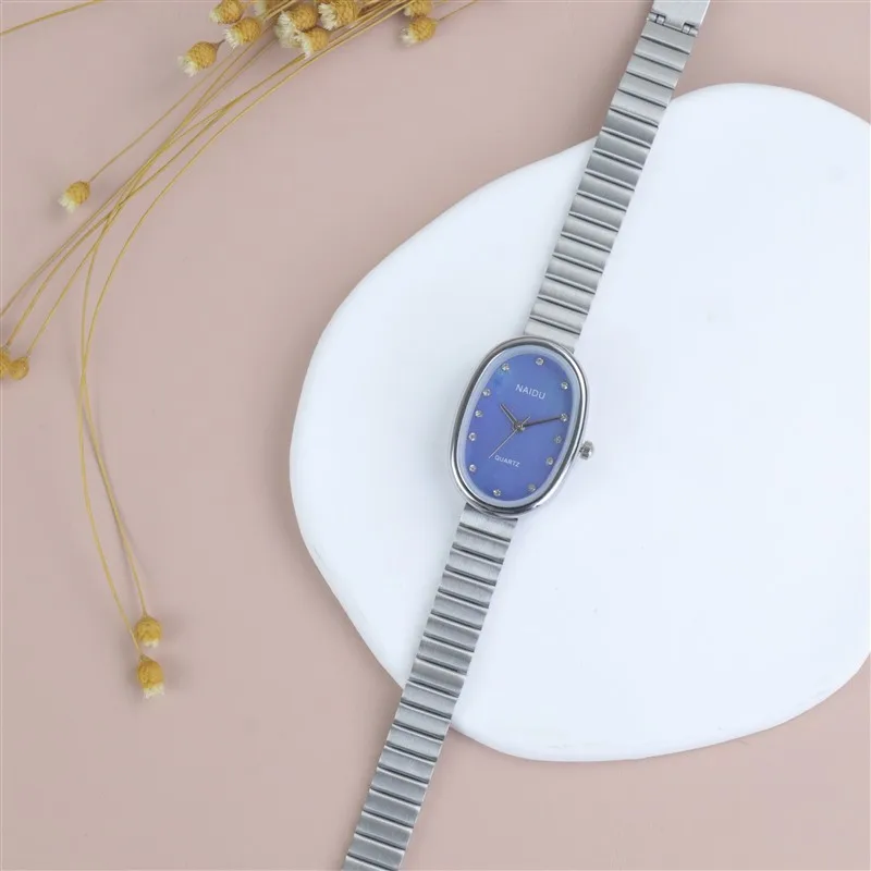 Hot Sale Oval Beautiful Ladies Watches For Women Girl Simple Silver and Gold Alloy Watchband Quartz Minimalist Wristwatches