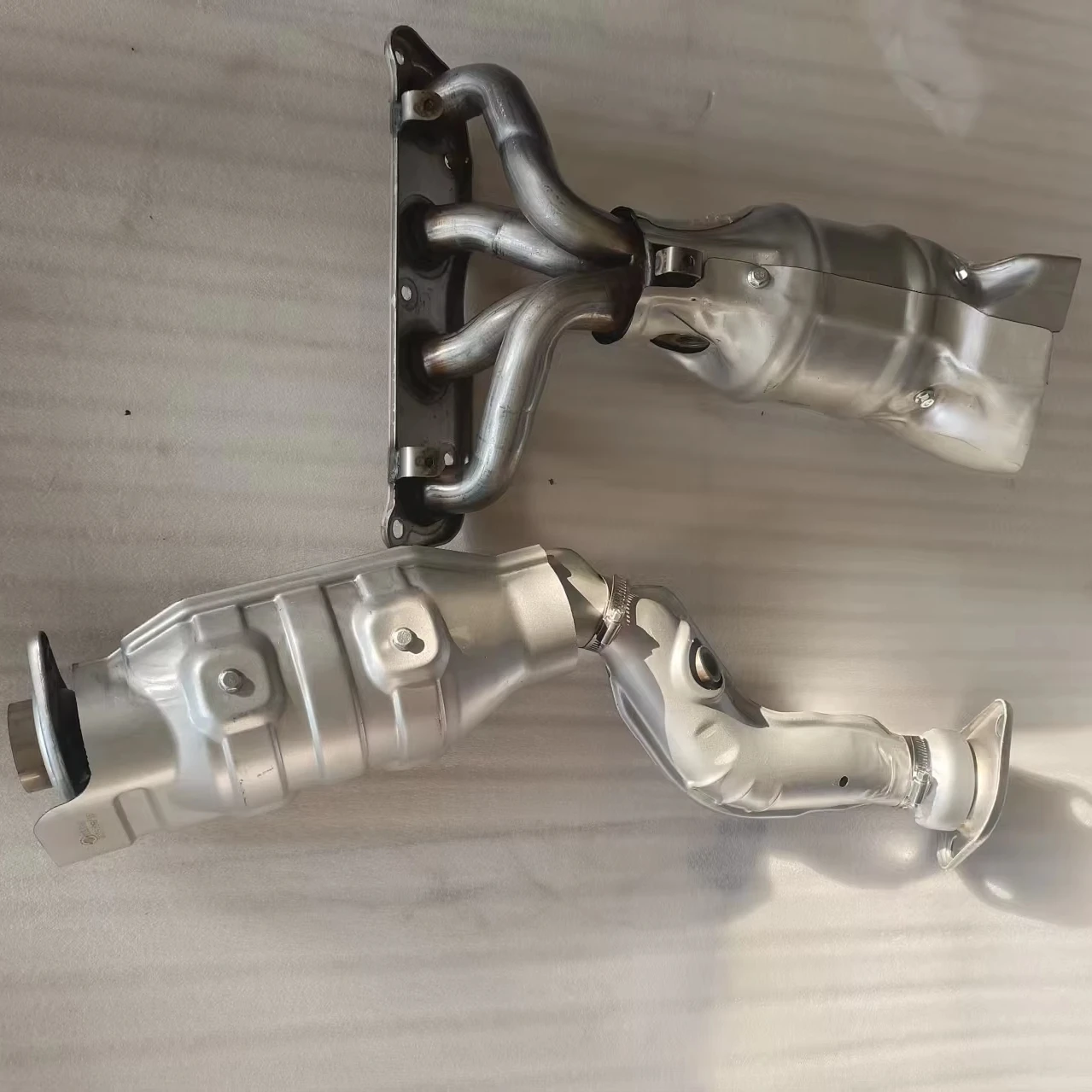 

409ss Three-way Catalytic Converter For Nissan Qashqai,Qashqai2,X-Trail 2.0 Approved Cat Catalytic Converter BM91827HATV&UTV