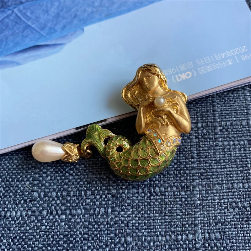 Vintage myth mermaid brooch high quality fashion classic