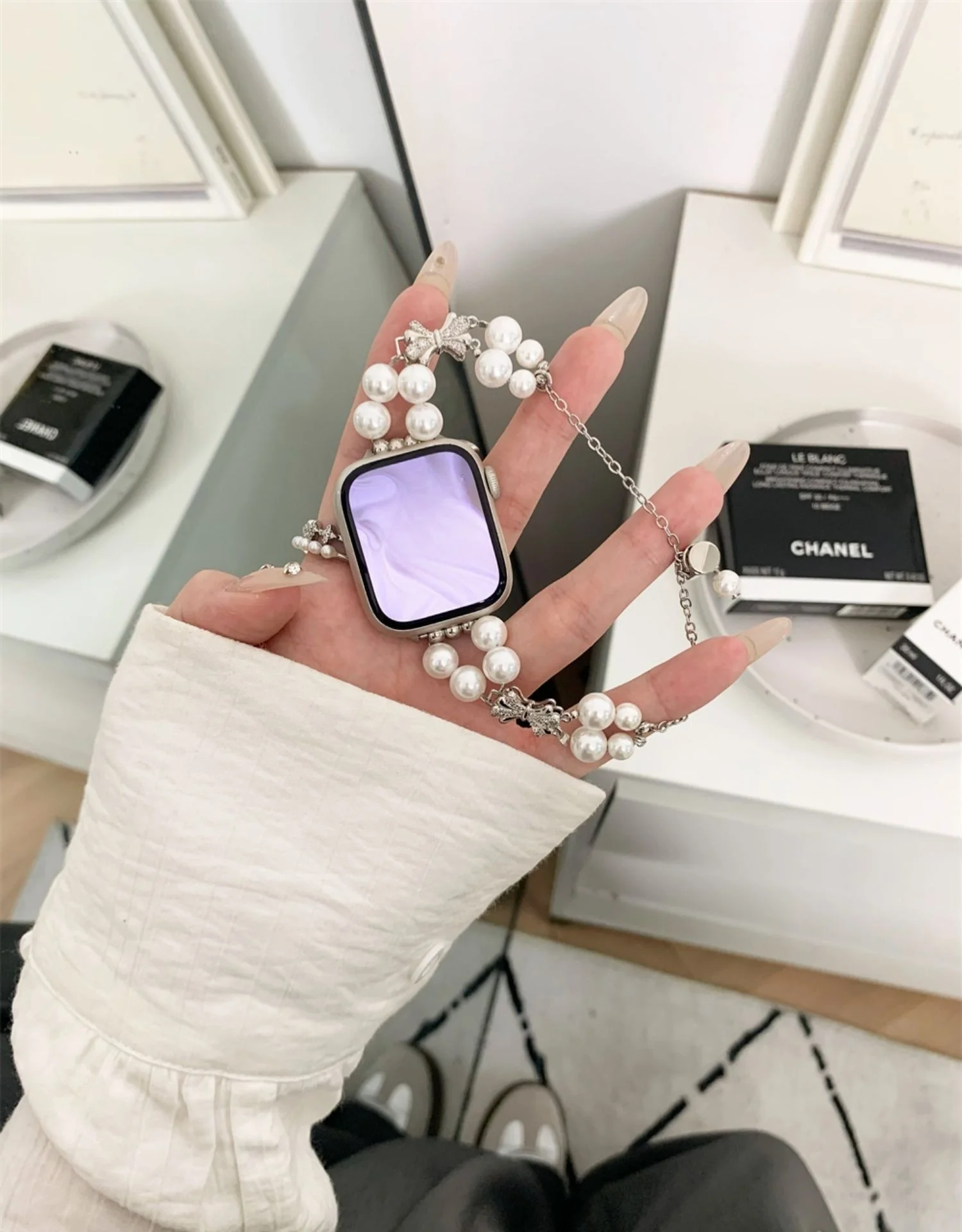 

Butterfly Knot Pearl Chain Compatible with iWatch Strap 38mm 40mm 41mm 42mm 44mm 45mm 49mm Fashion Strap