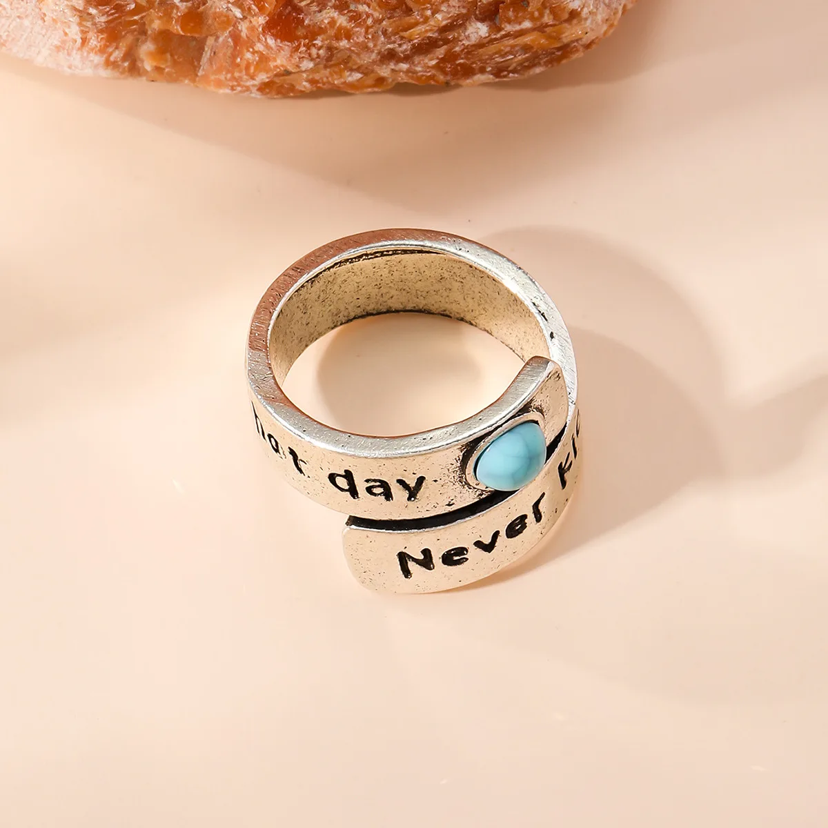 European and American cross-border retro inlaid turquoise personality fashion temperament high-end single ring