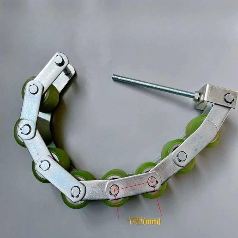 Escalator armrest with compression chain, bracket, armrest with compression wheel/tension wheel device
