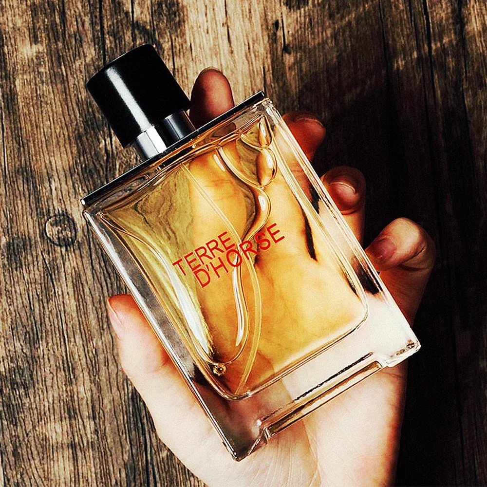

100ML Best-selling Brand Men's Perfume: Long-lasting Woody Eau de Toilette | Pheromone Flirting Scent | Classic Cologne Dupes
