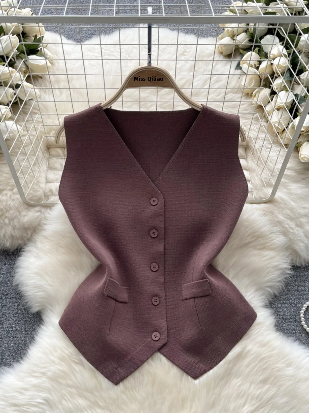 Svel-Weste-Oberteil für Damen, bezauberndes Lagen-Design, Ein-Knopfverschluss, trendige Oberbekleidung, ideal für den Pendelverkehr, reine Farbe