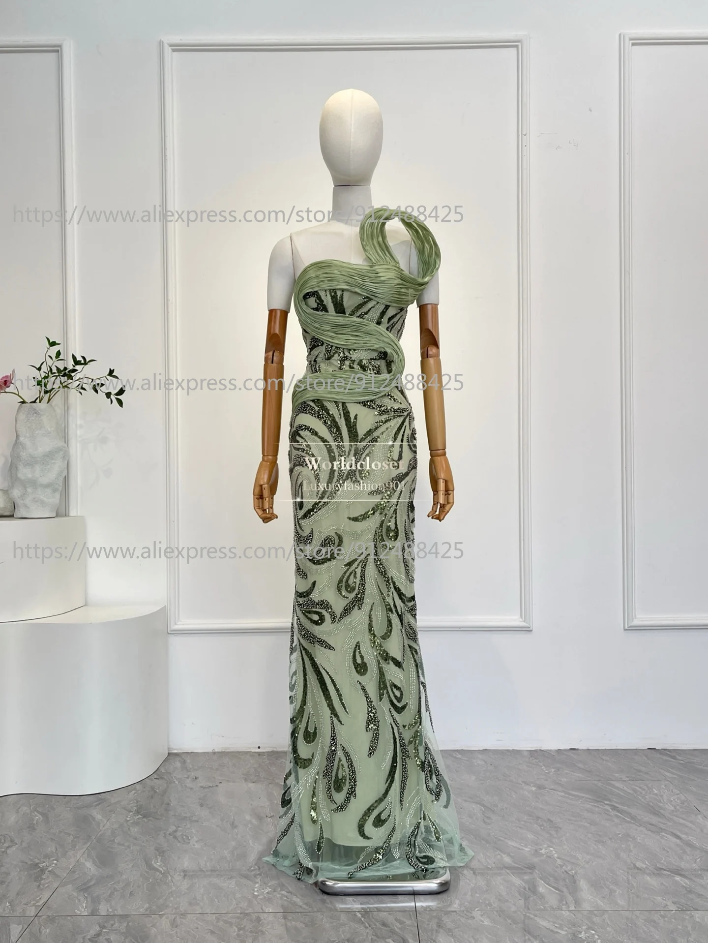 

2026 New Women's Green One Shoulder Spiral Detail Sequin Mermaid Gown Sleeveless Maxi Dress for Parties