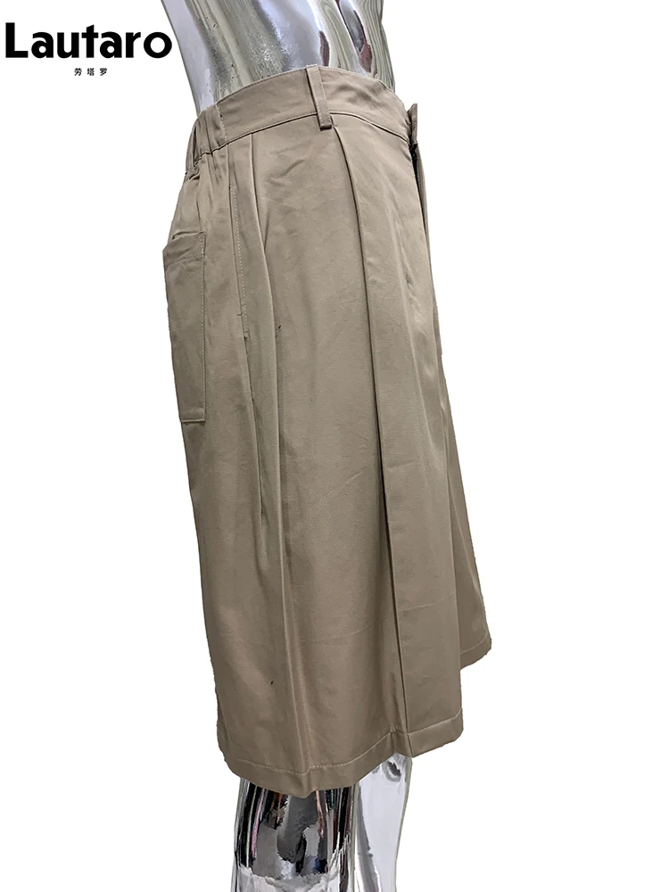 Lautaro Summer Autumn Baggy Khaki Wide Leg Shorts for Men  Elastic Waist Loose Luxury Designer European Fashion Clothes 2025