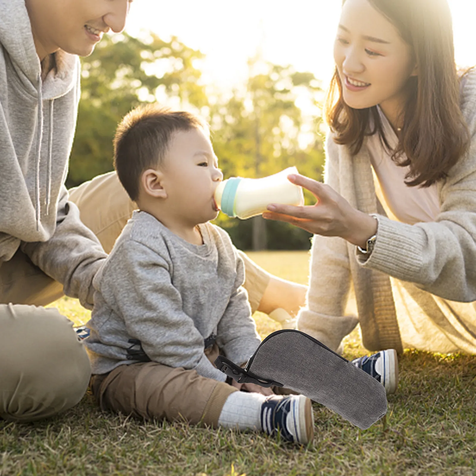 

1Set Baby Bottle Insulated Bag High-Class Material Portable Stroller Hanging Milk Bottle Thermal Pouch Nursing Feeding Storage