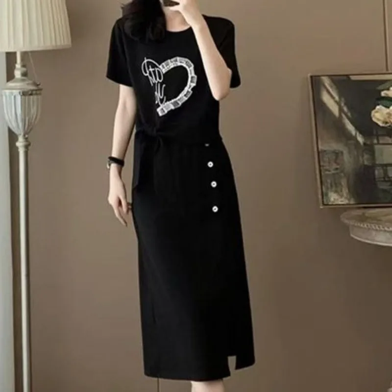 A High-end Grey Casual Suit Skirt, A New Summer Sporty Short-sleeved T-shirt and Skirt Two-piece Set Sleeveless Fresh Sweet Midi