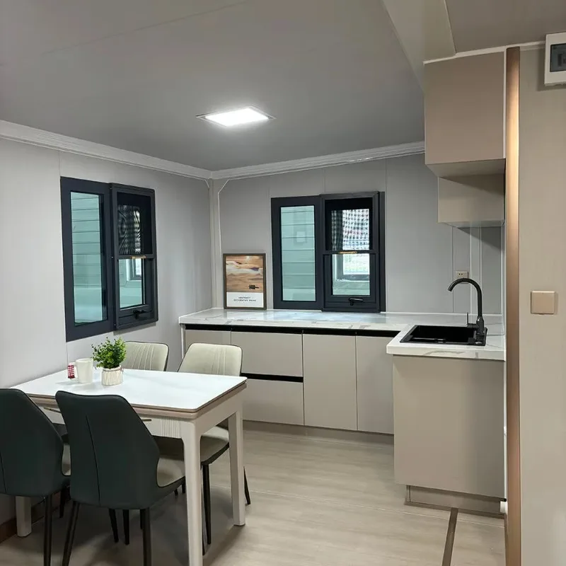 40ft Movable Modified Prefab Container Houses 2 Bedroom Living Expandable Container House for Sale