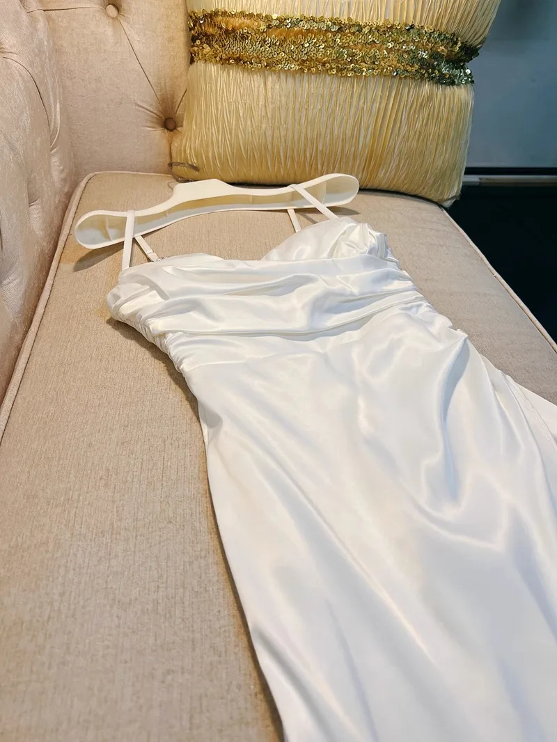 Ele branco plissado strapl dr feminino outono novo sle emagrecimento diamante colarinho vestido de baile longo dr tecido de cetim macio