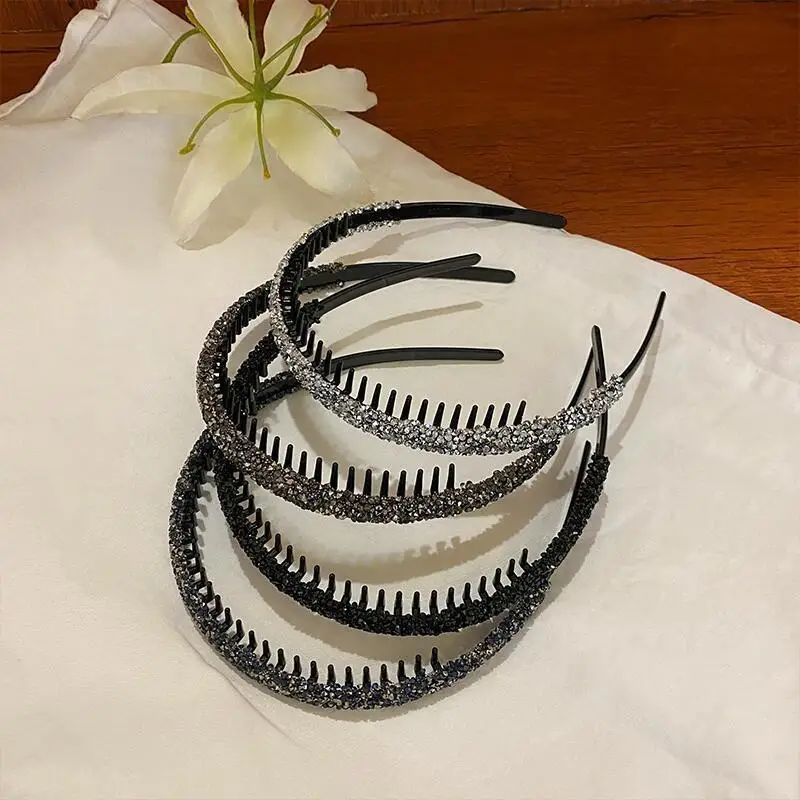 1/2/4/5/6 Stück glitzerndes Strass-Stirnband mit rutschfesten Zähnen, perfekt zum Fixieren von Ponyhaaren, für Arbeit, Partys, Alltagsgebrauch – Detail 7