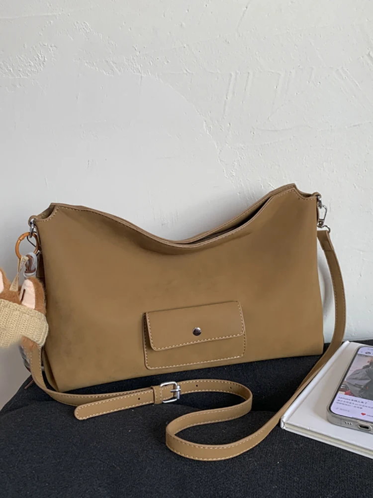 

Korean Style Suede Shoulder Bag for Women Autumn Winter Large Capacity Casual Handbags Textured Solid Color Crossbody Pack