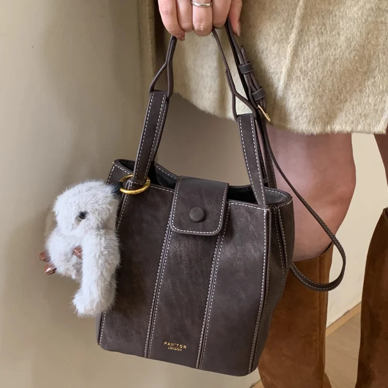 

Minimalist Patchwork Bucket Bag Retro Small Handheld Bag Versatile Crossbody Bag With Fur Charm Women Trend Compact Shoulderbag