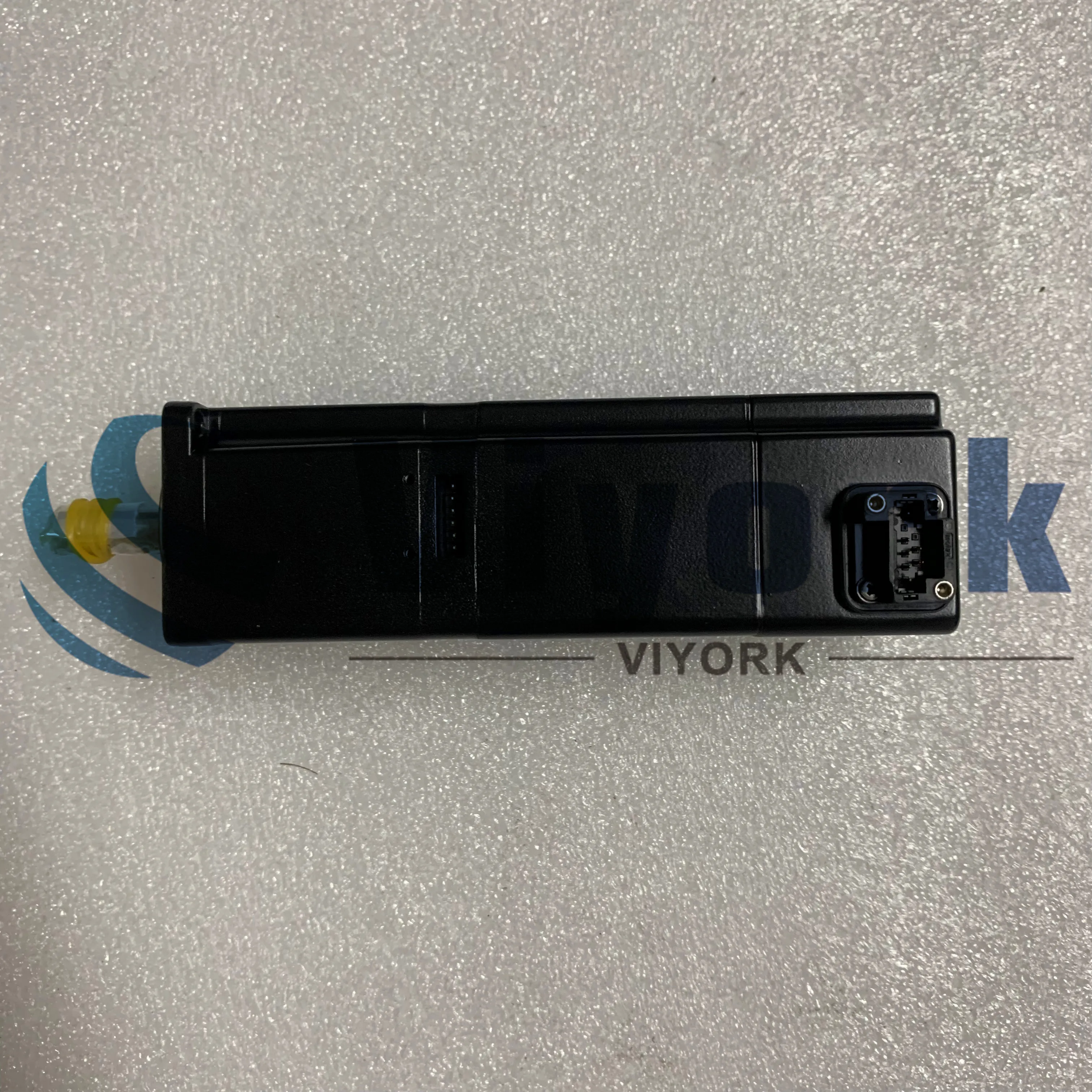 SGMJV-01ADA6C AC SERVO MOTOR SIGMA5 200VOLT 0.318NM NEW