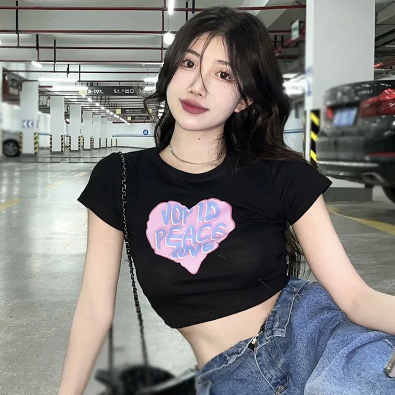 Camiseta con estampado de corazón para mujer, tops cortos de estética Kawaii Harajuku, ropa de calle, camisetas ajustadas, Tops góticos sexys de ombligo corto