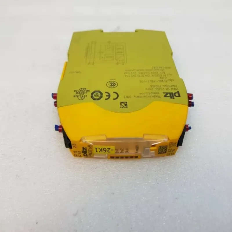 

Оригинальный контроллер Safety Switchgear S8 750108 в заводской упаковке