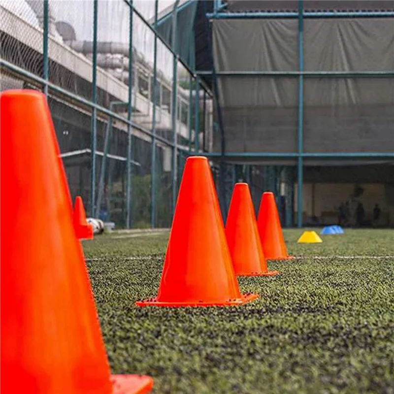Y49A-30 Buah Kerucut Olahraga 9 Inci, Kerucut Latihan Sepak Bola Kerucut Plastik untuk Latihan Sepak Bola Basket Aktivitas Dalam Ruangan Luar Ruangan