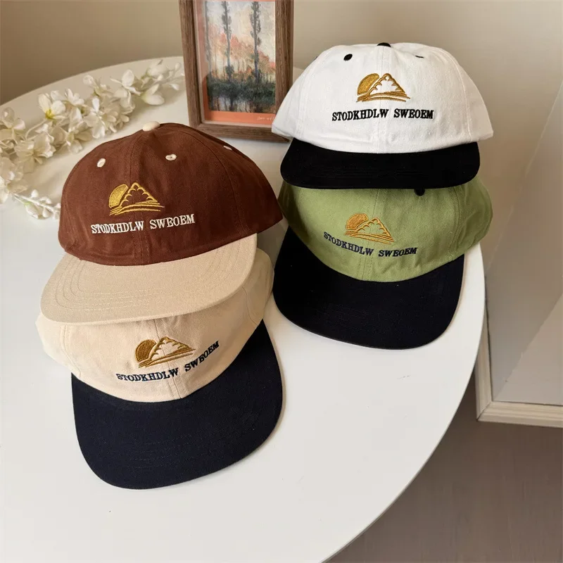 Japanese Style Embroidery Letter Color Matching Flat Eaves Cap Men's and Women's Hip Hop Wide Brim Peaked Baseball Cap Tide