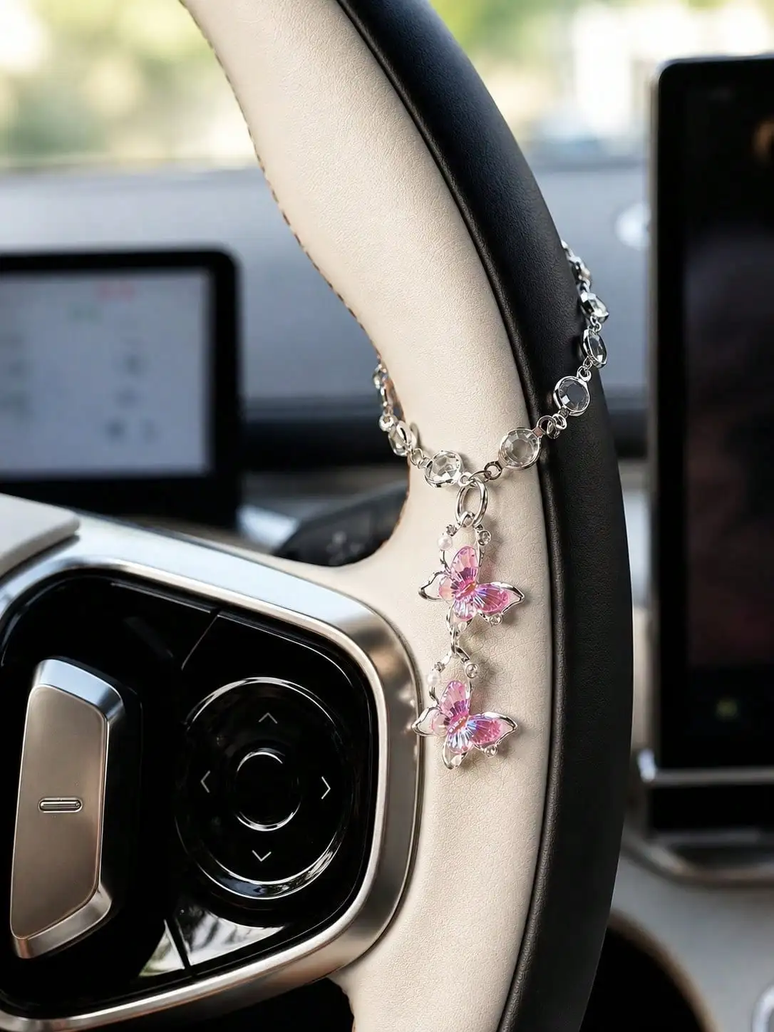 Pink Butterfly Crystal Rhinestone Car Pendant, Shiny Steering Wheel Decoration, Luxury Auto Interior Ornament for Women