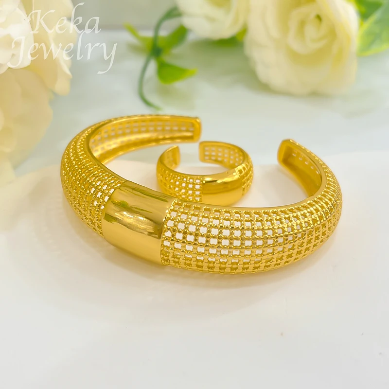 Dubai Manschette Armreif Gold Farbe Armband Ring für Frauen Luxus minimalist ischen Schmuck Braut Hochzeits feier Geschenk exquisite Accessoires