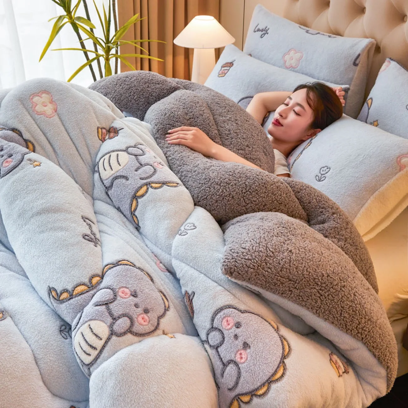Lamb fleece quilt super warm thickened cotton comforter winter blanket suitable for dormitory student plush-filled space quilt