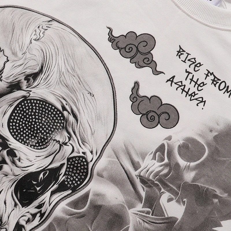 Y2K Streetwear Herren T-Shirt mit Teufel-Totenkopf-Grafik, Oversize Kurzarm Baumwoll-Oberteil mit Strass und japanischem Wellen-Print – Detail 8