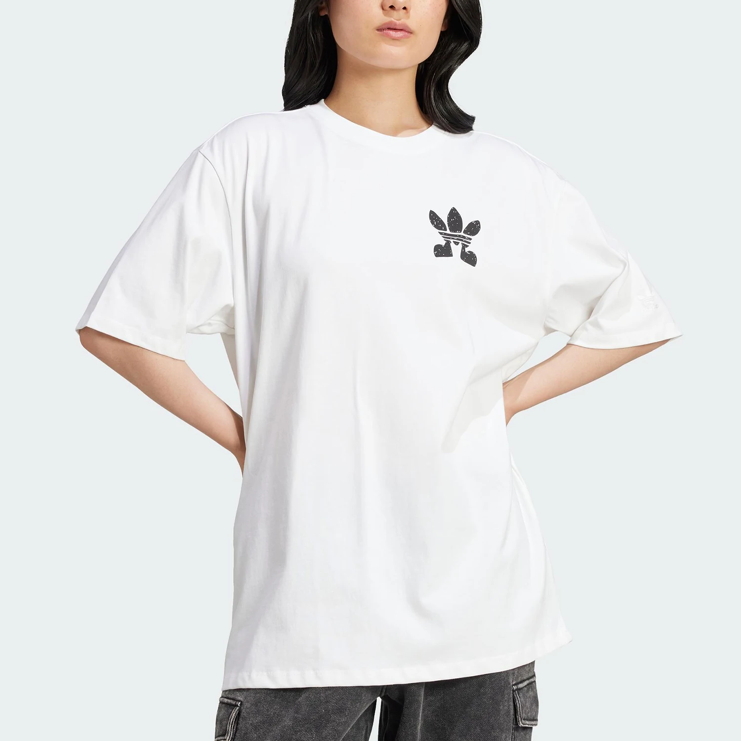 

adidas Originals Women's Knitted Loose Breathable T-shirt IW0831