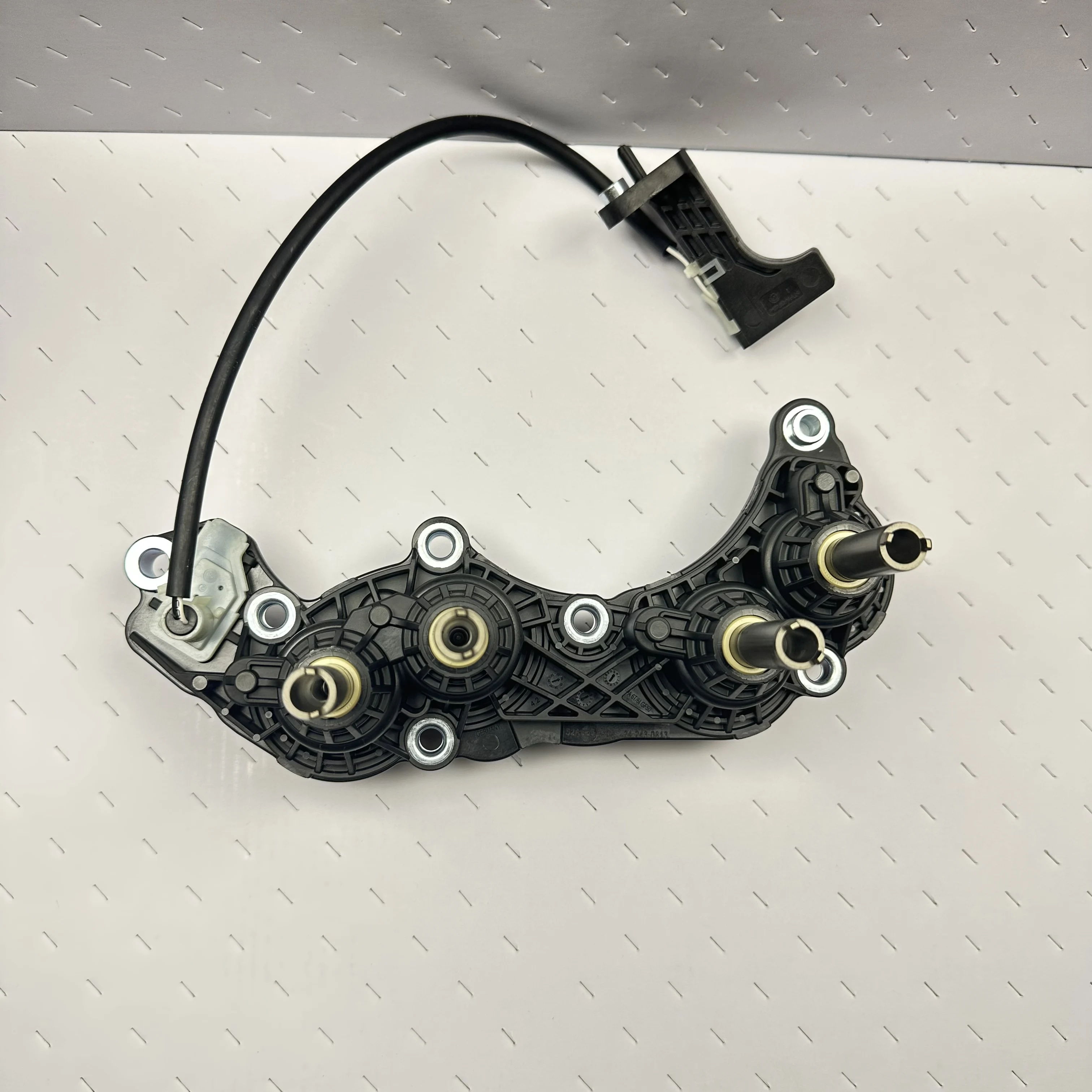 DL382   0CK Gear Adjuster Automatic Transmission Parts Transmission Shaft Selector DL382   0CK Gear Regulator