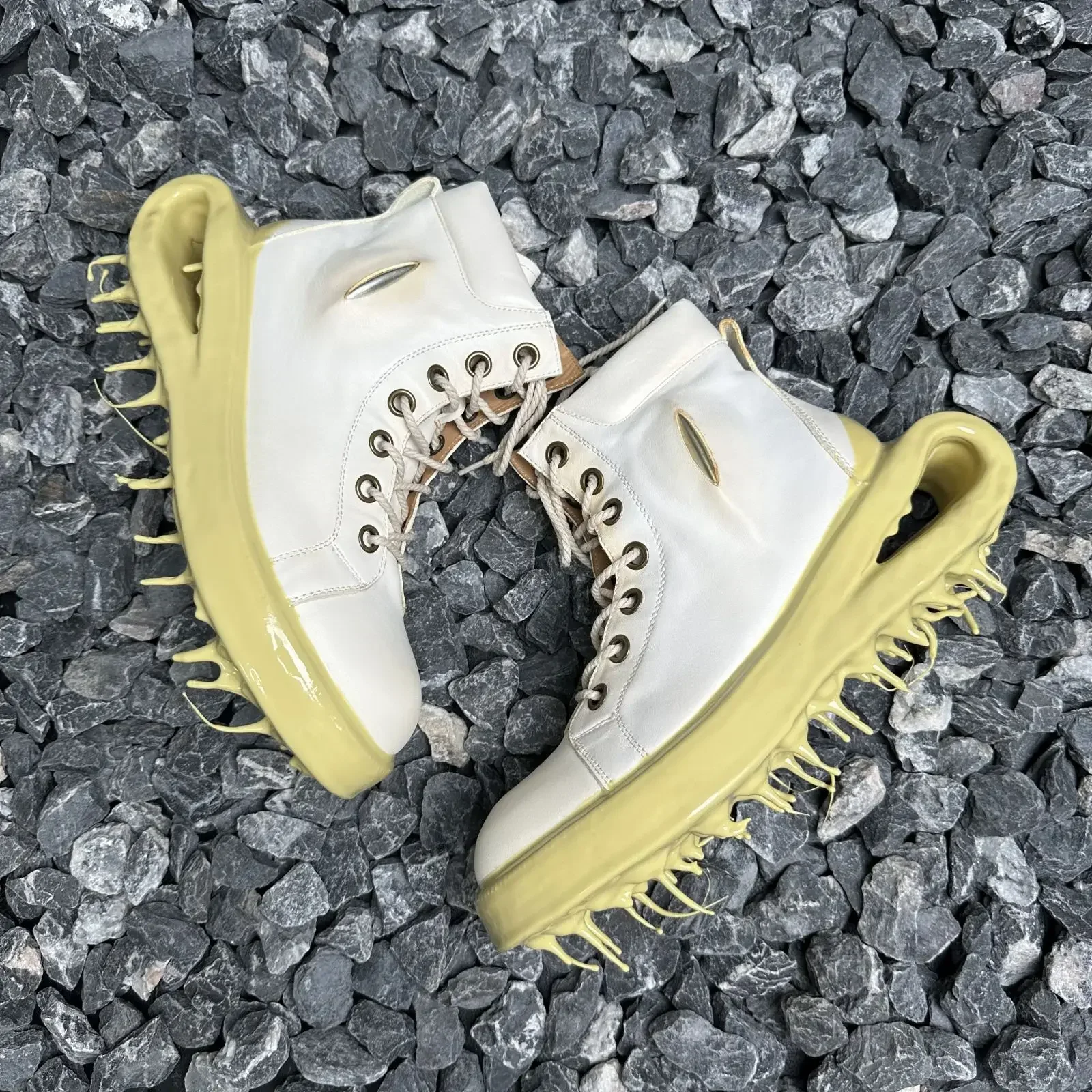 Bottes en cuir véritable pour hommes, Design Original, image réelle personnalisée, plate-forme de défilé de luxe, semelle dissoute, alliage de titane