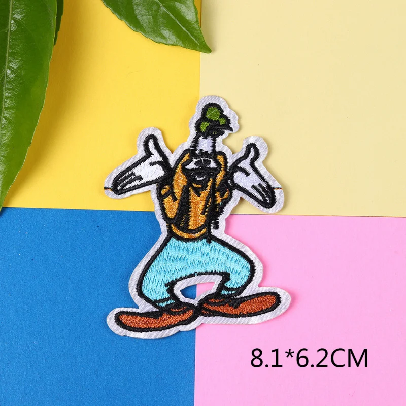 Disney Goofy Pluto Mickey Minnie Mouse Iron Patch for Kids Clothing Embroidery Patches Stickers for Jackets Pant Cartoon Clothes