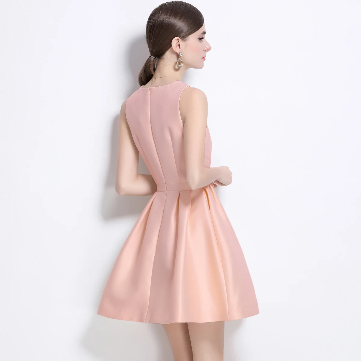 Ele ort Satin Dr with  Knot Slimming Design French Sle mid Waist A-Line Skirt Polyester Fiber ort Sve