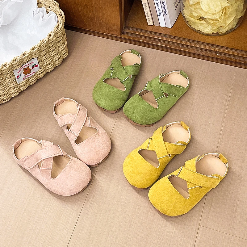 

Kids Casual Slippers Candy Color Girls Princess Shoes Round Toes Non-slip 2026 Summer New Children Princess Shoes Outdoors Soft