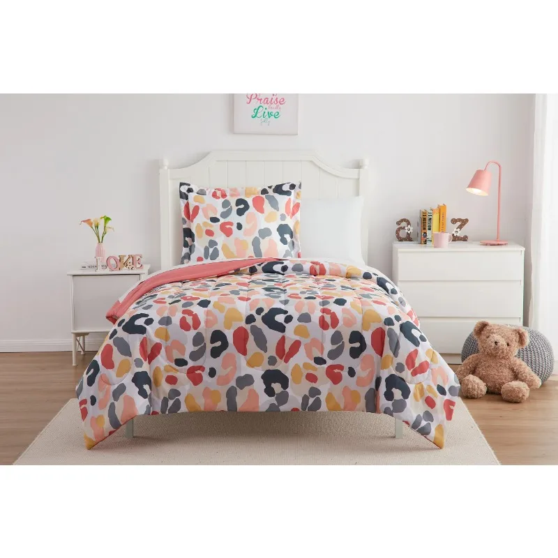 

Yellow Cheetah Bed-in-a-Bag Coordinating Bedding Set, Twin