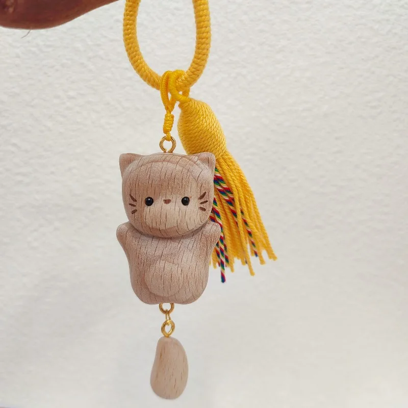 Creative Beech Wood Cat Hanger Drop Shaped Design Adorable Bag Pendant Home Decoration Ornament Wooden Kitten Figurines Present