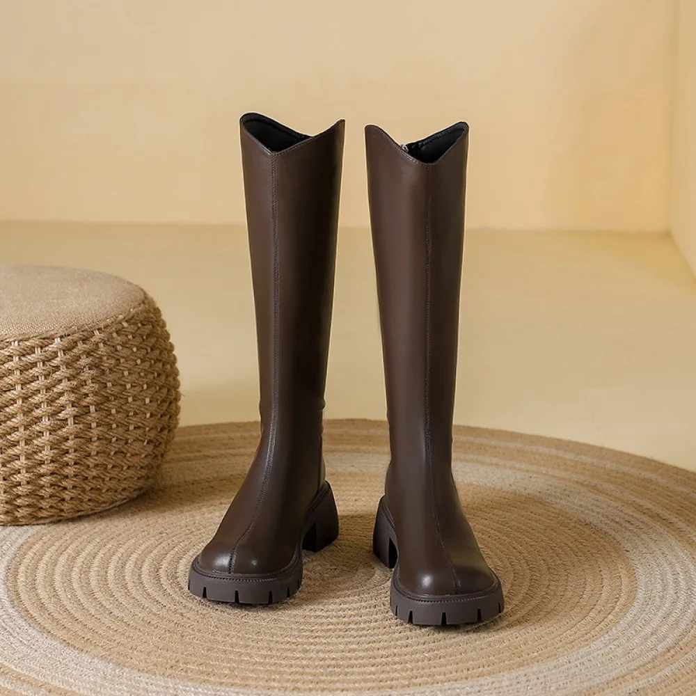Women's Knee-High Boots with Chunky Heel & Platform - Fashionable, Versatile Choice for Autumn & Winter Trends