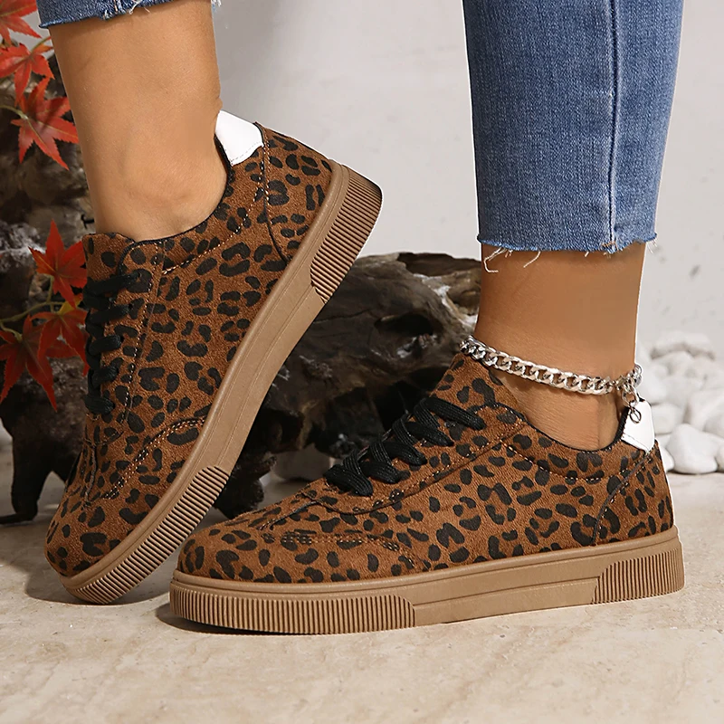 

Women's Fashion Leopard Print Platform Sneakers 2026 Spring Lace Up Thick Sole Sport Shoes Woman Plus Size Non Slip Casual Shoes