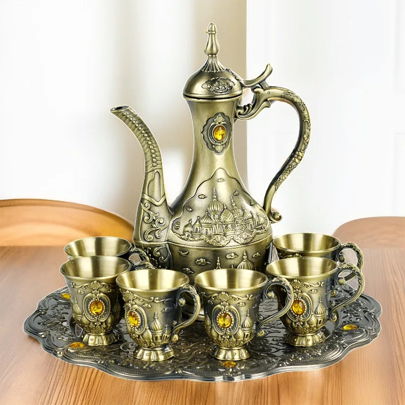 New Arrival Elegant Bronze White Wine Set Court Wine Jug Cups Plate Set Home Bar Exquisite Decor