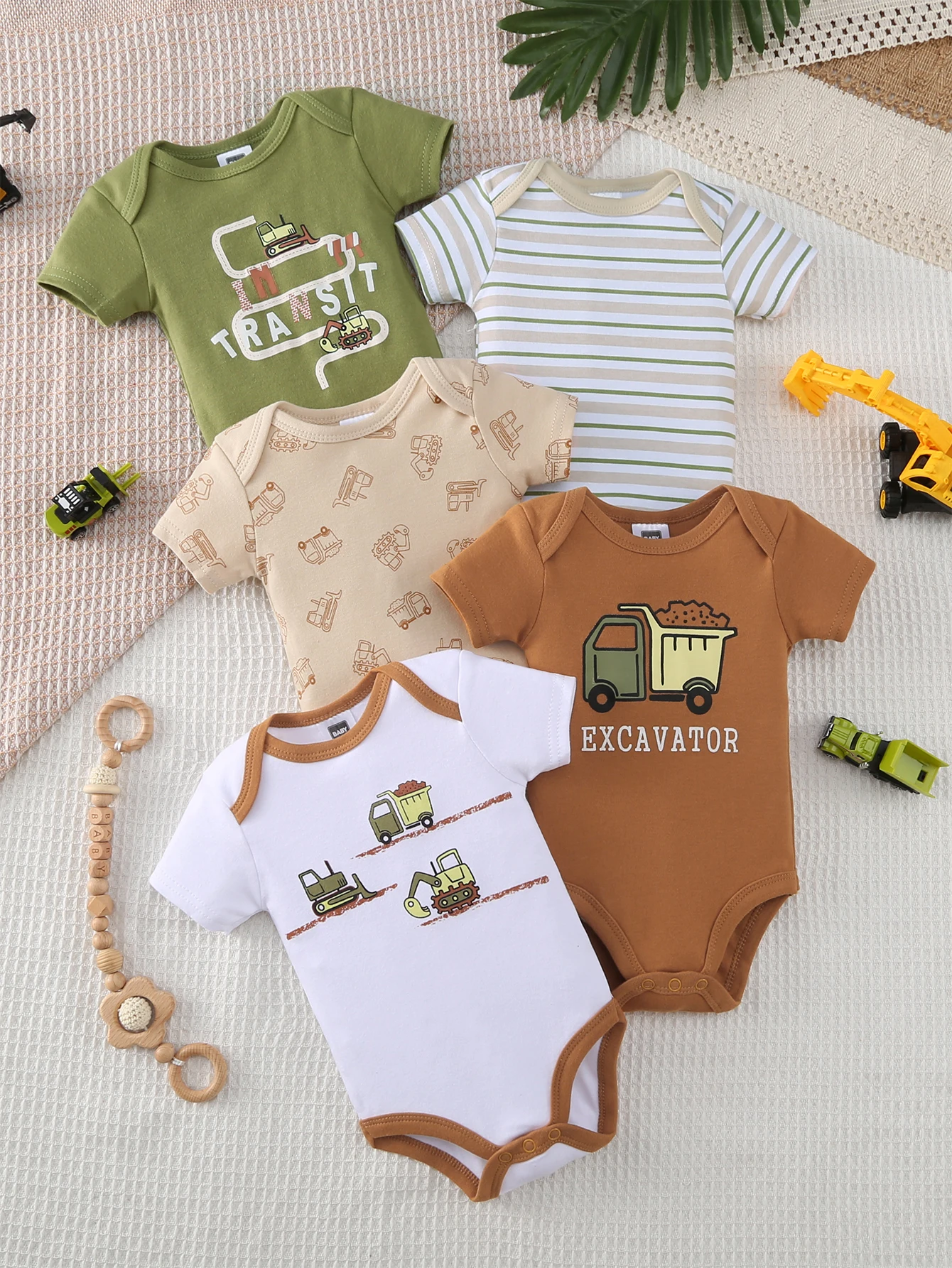 Diapering - 5-piece set of baby boy rompers,