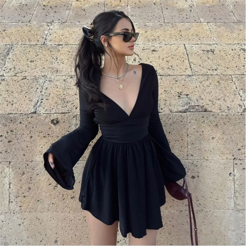 New Sexy Deep V Solid Color Pleated Dress Lady Trendy Backless High Waist Mini Dresses French Flared Sleeve A-line White Dress