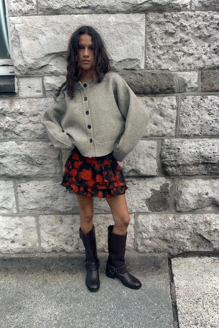 

YY1355 Autumn/Winter 25 New Style Versatile Loose Soft Round Neck Long Sleeve Grey Knitted Cardigan Coat 2142145