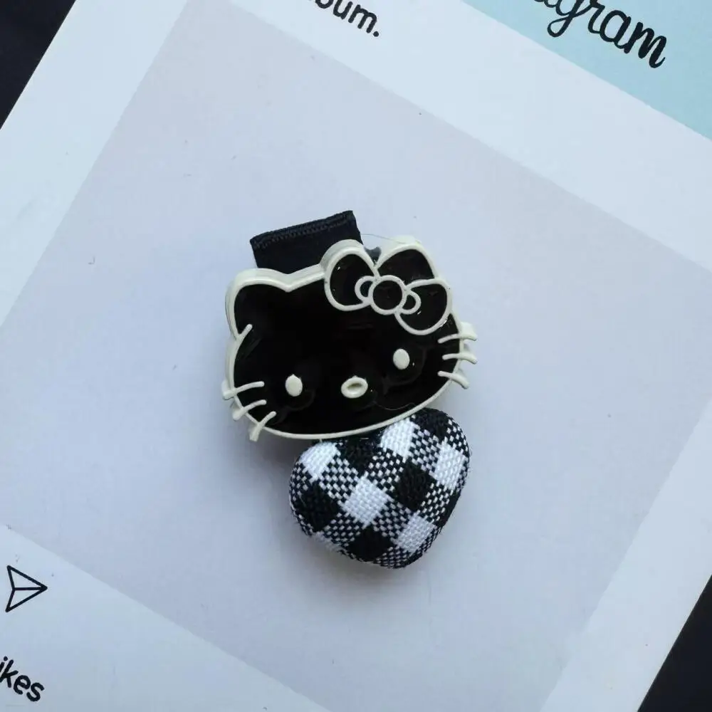 Sanrio Pied de poule Amore Hello Kitty Fermaglio per capelli Dolce e carino Kitty Cat Frangia Clip laterale Forcina Accessori per capelli per ragazze dolci Forcina