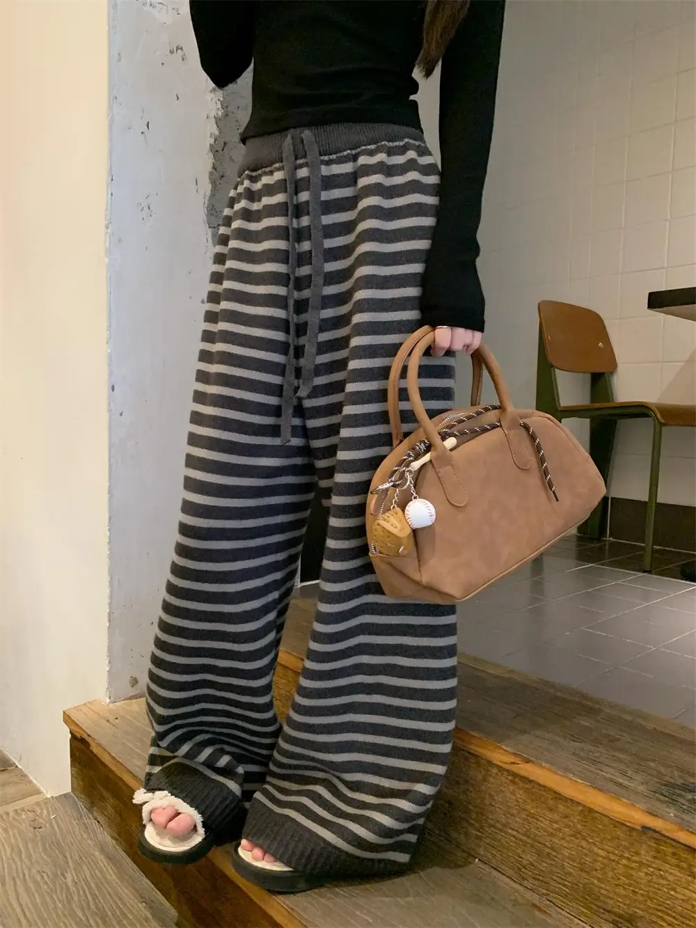 Unikatowe Kolorowe Paski Casualowe Luźne Spodnie z Szerokimi Nogawkami Damskie Jesienno-Zimowe Wygodne Piękne Spodnie z Wysokim Stanem Proste...