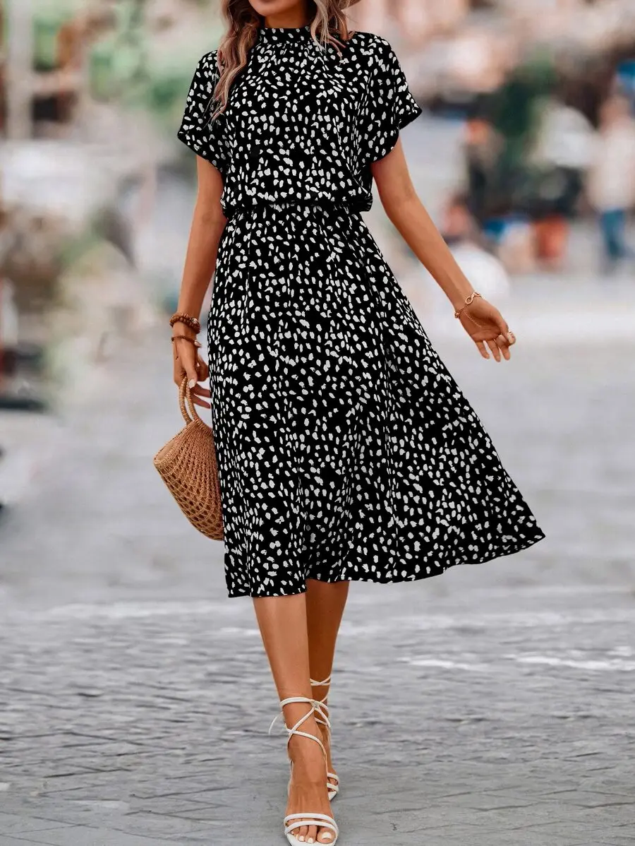 

Black And White Allover Print Batwing Sleeve Midi Dress For Women