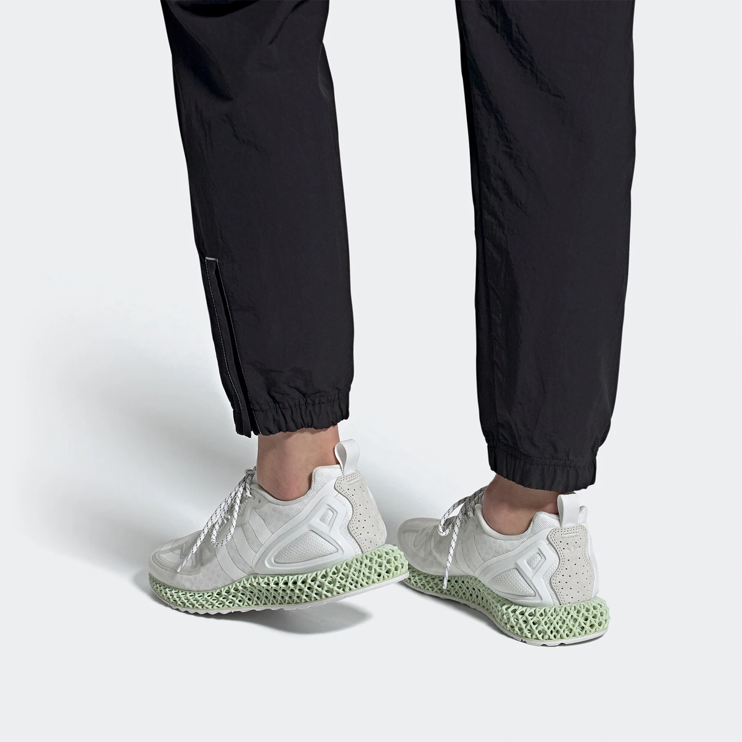 

Adidas Authentic adidas Originals ZX 2K 4D Unisex Classic Sneakers FW2002