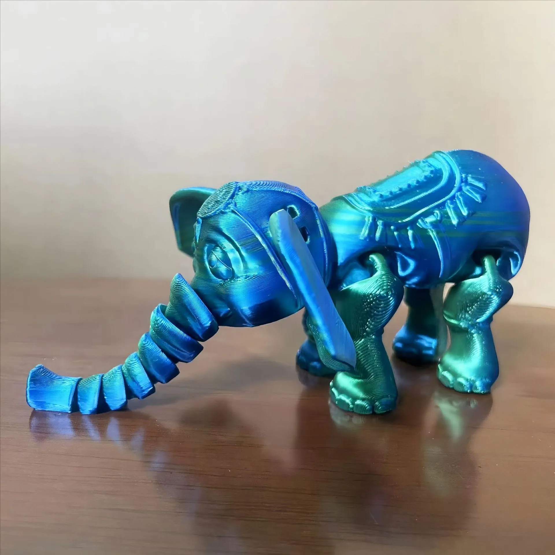 3D printed elephant model, freely moving articulated dragon, creative collection, desktop decoration, animal model