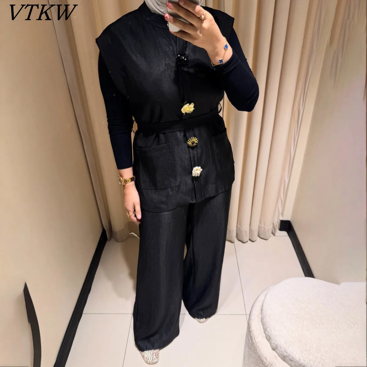 

VTKW Woman's Round-neck Metal Single-button Solid-color Drawstring Waist 2025 Spring New High-quality Loose Pants Two-piece Set