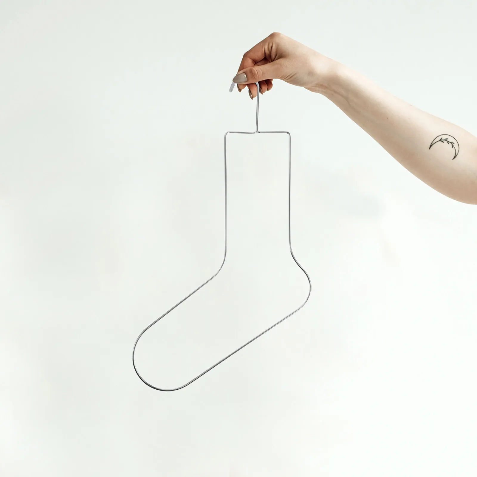 2Pcs Metal Sock Blockers Sturdy Display Rack for Knitting Crochet Shaping Drying Sock Holder Retail Stand Socks Hanger