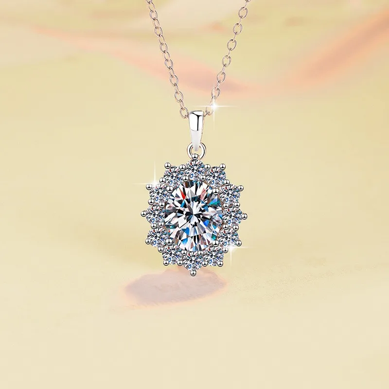 

ZFSILVER Classic Silver 3ct Moissanite Oval Flower Necklace For Women Trendy Fashion Jewelry Accessory Charms Party Gifts HK0148