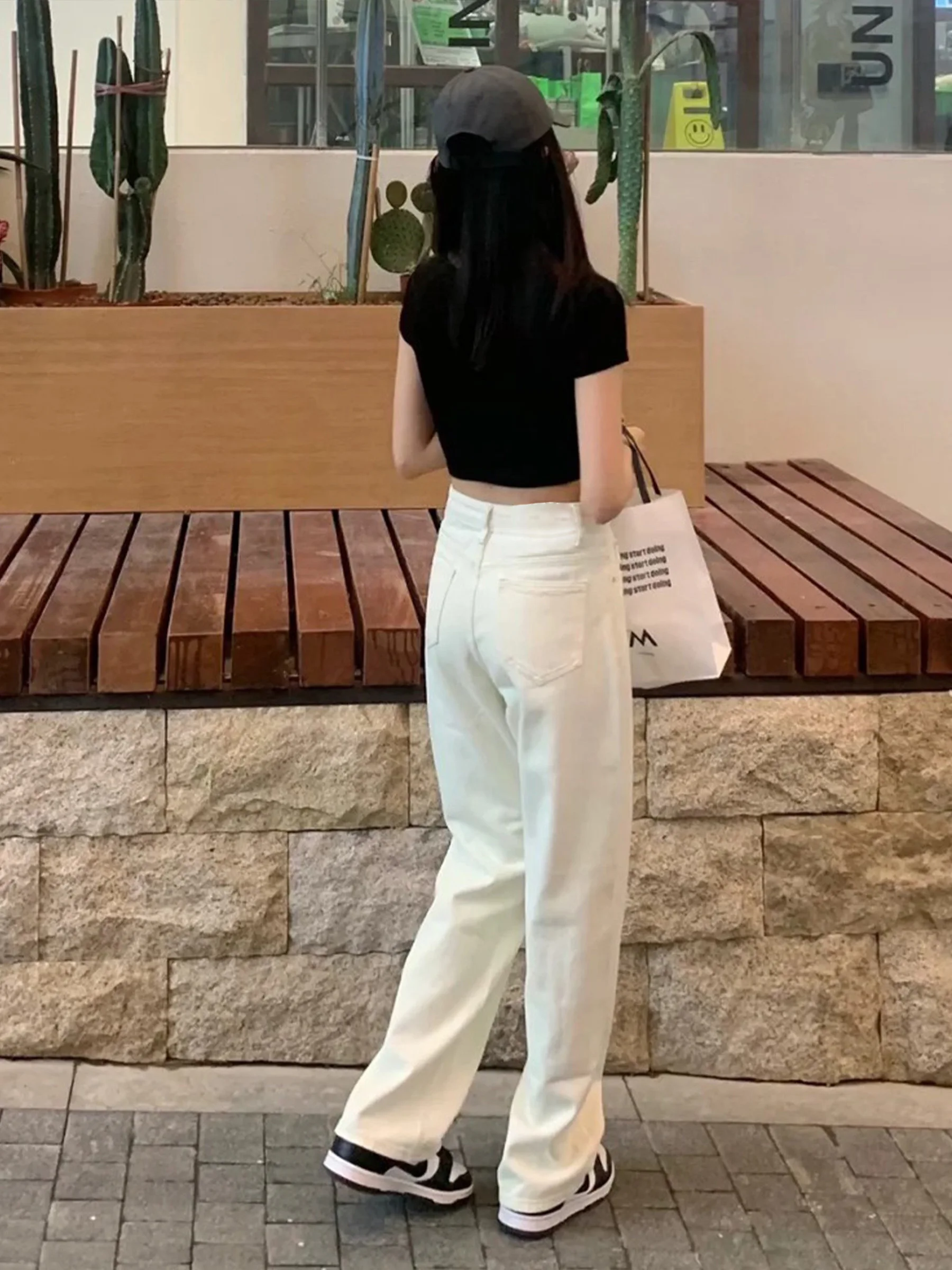 High Waist Straight Leg Jeans Women's Loose Slimming Small Size Wide Leg Pants Khaki Color Casual Style Button Craft Denim Fa...