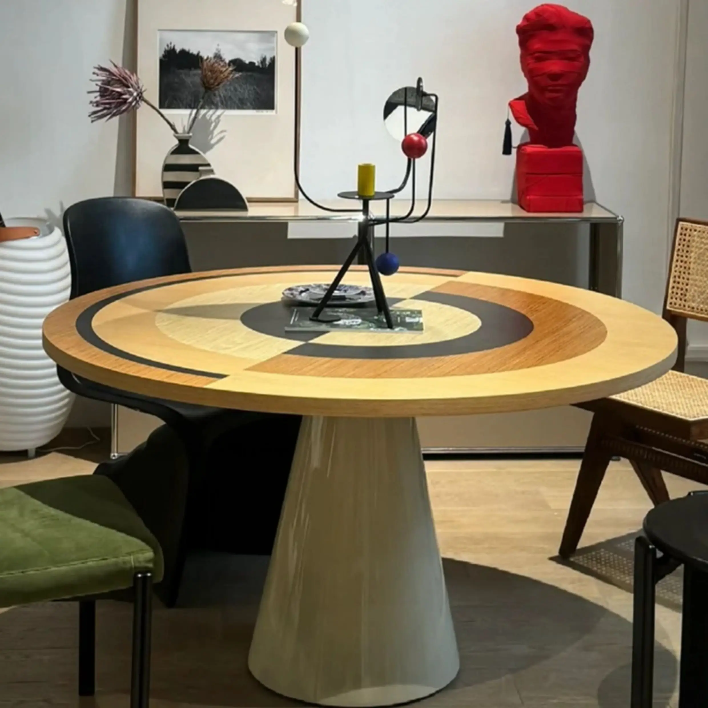 

bn Solid Wood Oak Round Dining Table French Retro Art Graffiti Dining Table Suitable for Family Meals and Hotel Use#